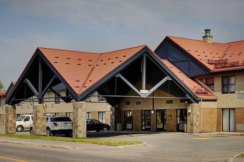 Thompson'S Best Value Inn & Suites Ngoại thất bức ảnh