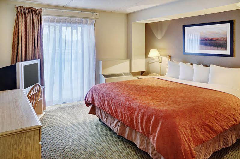 Thompson'S Best Value Inn & Suites Ngoại thất bức ảnh