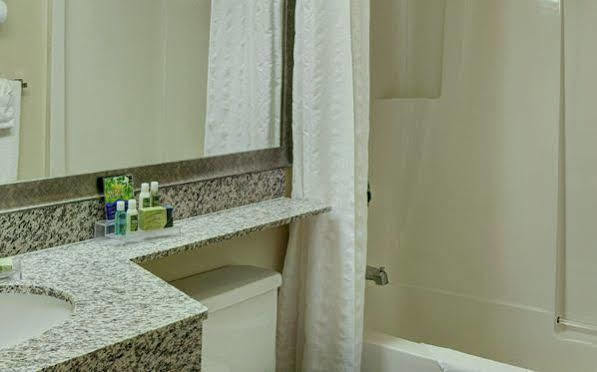 Thompson'S Best Value Inn & Suites Ngoại thất bức ảnh